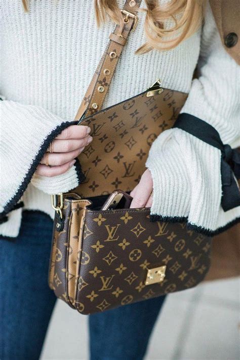 louis vuitton bags bloomingdale's|what store sell louis vuitton.